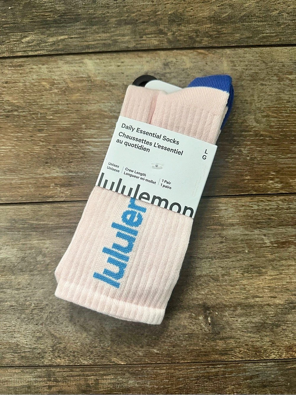 NWT lululemon Daily Essential Socks Pink & Blue Size Large